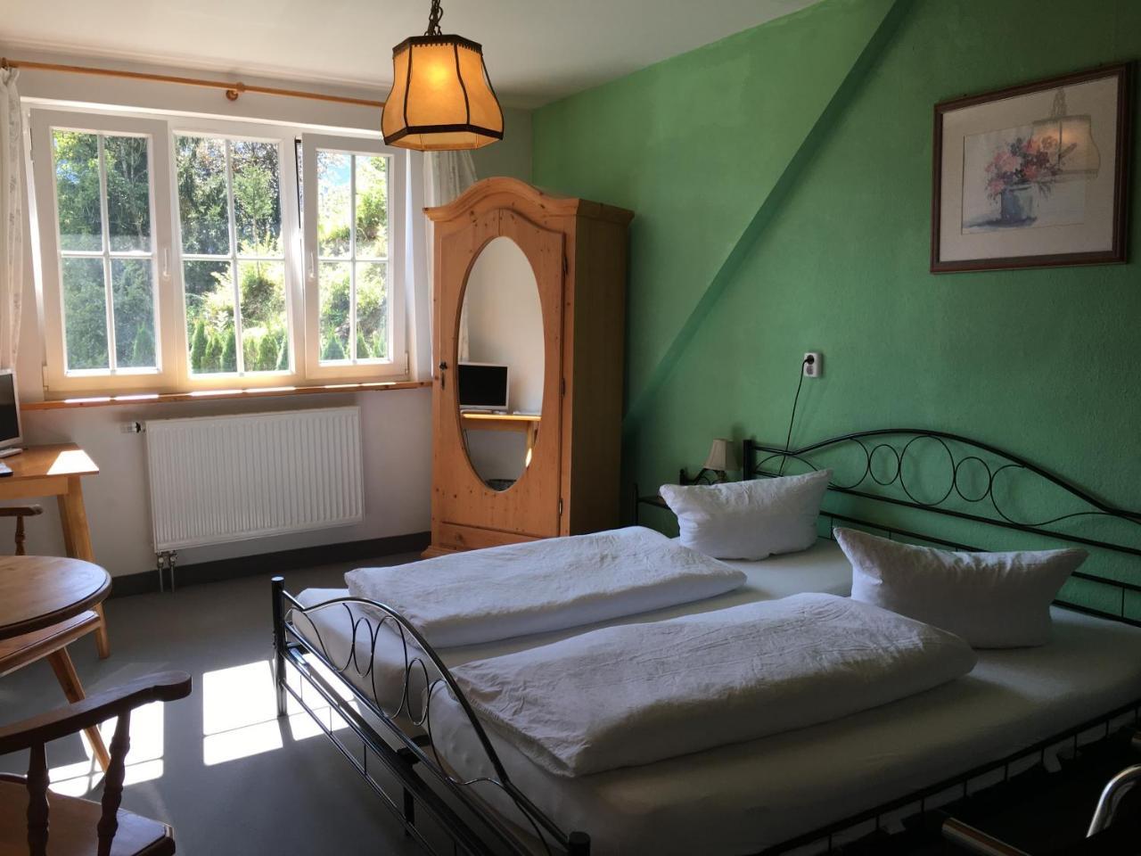 Gasthof Blaue Gams Ettal Buitenkant foto
